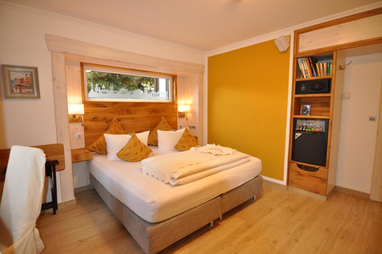 Hotel Blumenbach Berlino Esterno foto
